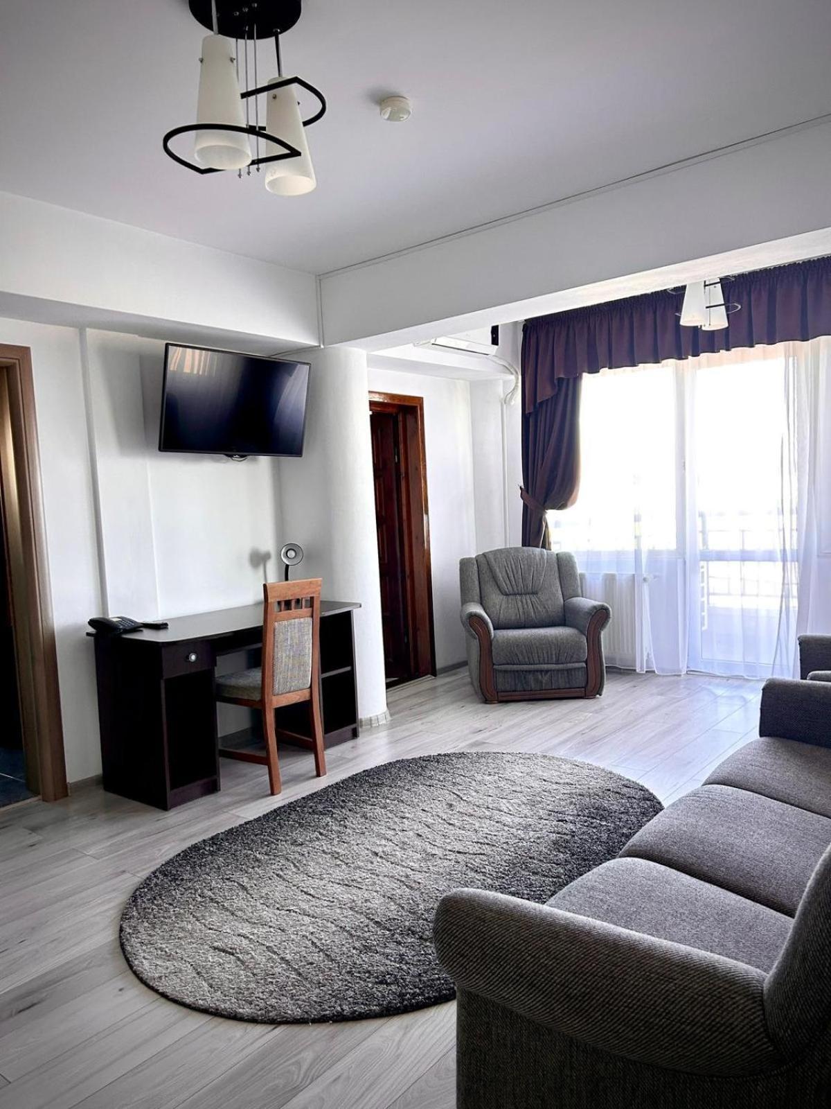 Hotel Levisticum Bacau Exterior photo